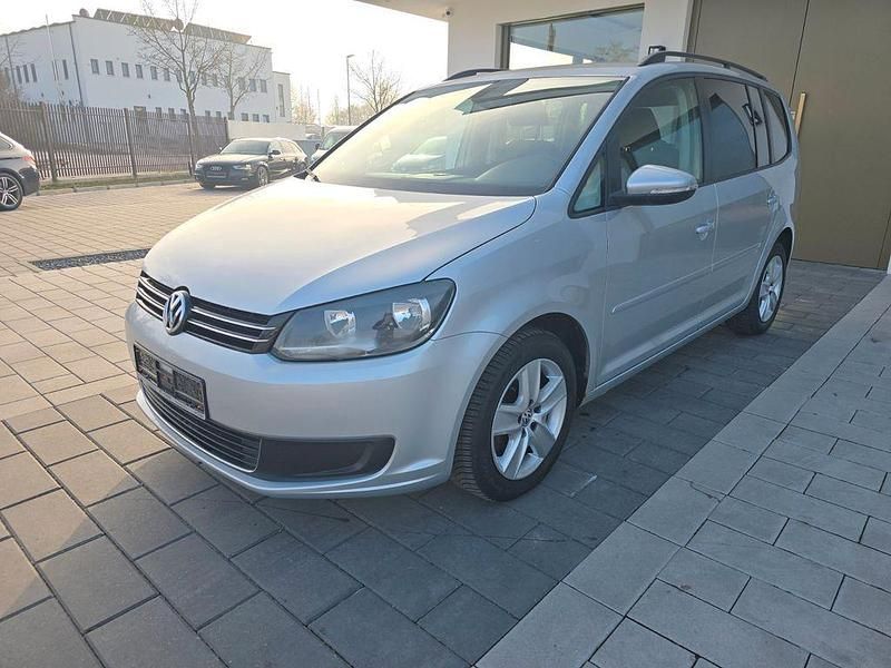 Gebraucht VW Touran 140 PS (102 kW) 2011 Silber Van / Kleinbus