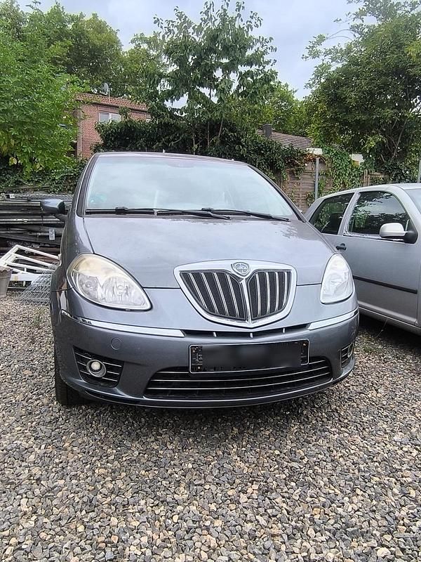 Gebraucht 2008 Lancia Musa Van / Kleinbus | 3.250 € (Fairer Preis) - Bild 1/4