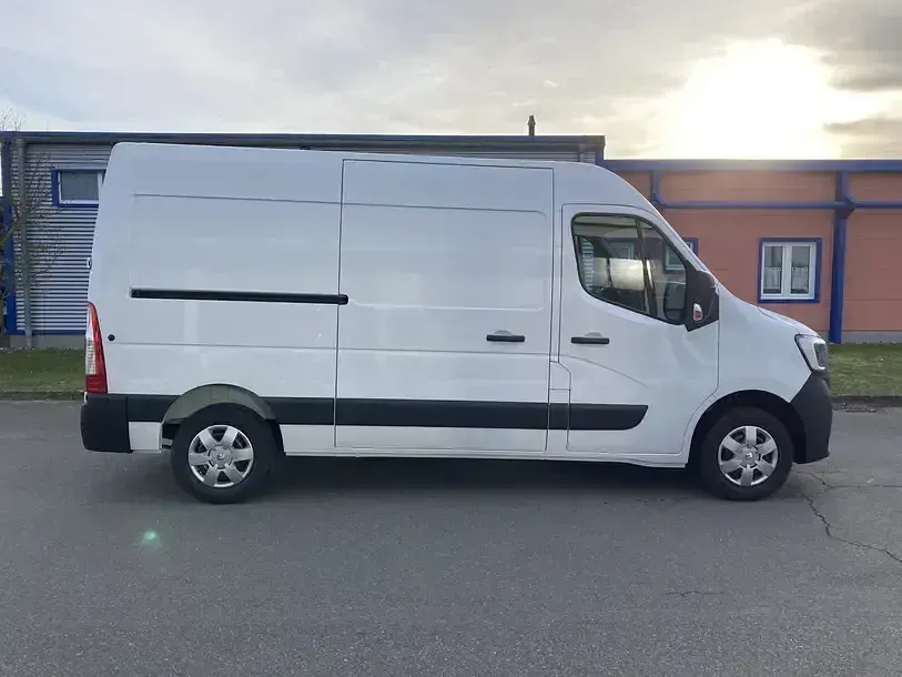 Gebraucht Renault Master 2022 Weiss Van / Kleinbus