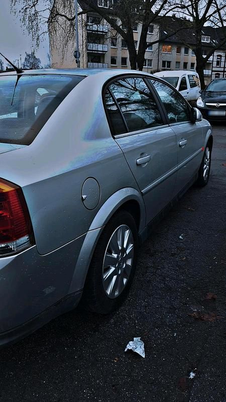 Gebraucht Opel Vectra 122 PS (89 kW) 2002 Silber Limousine
