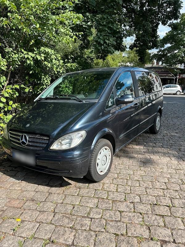 Gebraucht 2004 Mercedes Viano Van / Kleinbus | 4.850 € - Bild 1/4