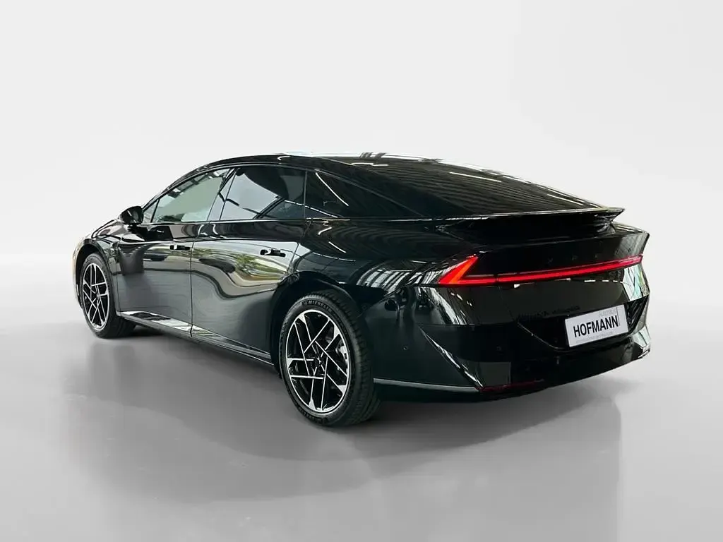 Gebraucht XPENG P7 RWD Long Range 230 kW (313 PS) 2026 Midnight black Limousine