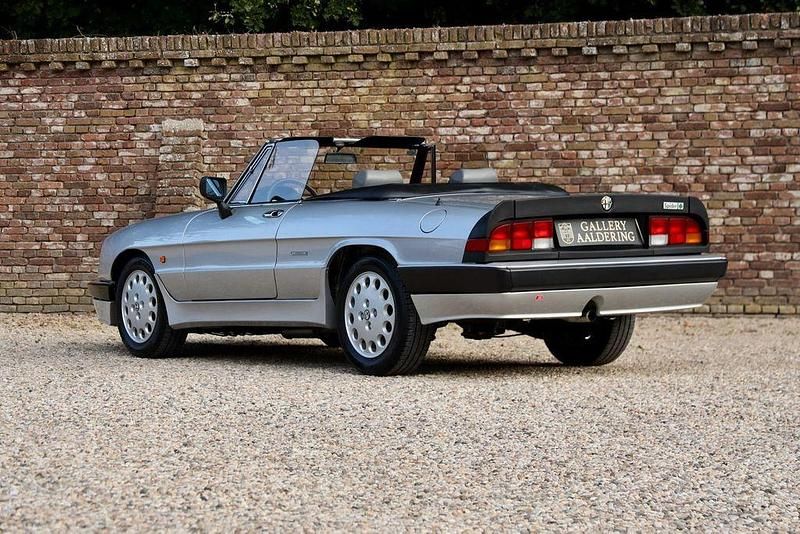 Gebraucht Alfa Romeo Spider Quadrifoglio Verde 1988 Grau Cabrio