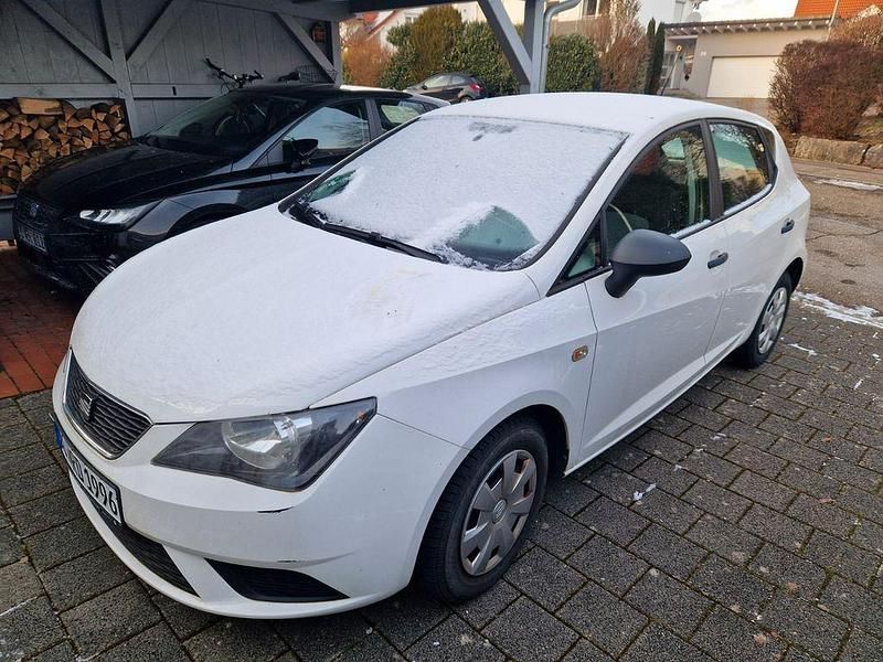 Weiß Gebraucht 2012 Seat Ibiza Limousine | 4.400 € (Guter Preis) - Bild 1/3