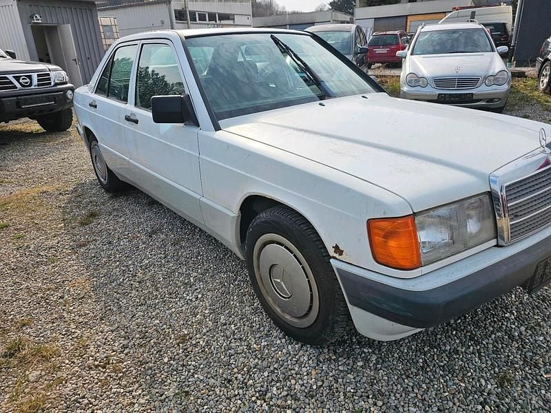 Gebraucht Mercedes 190 108 PS (79 kW) 1992 Weiß Limousine