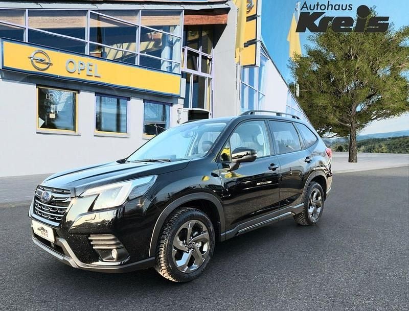 Gebraucht Subaru Forester Platinum 150 PS (110 kW) 2024 Crystal black silica SUV