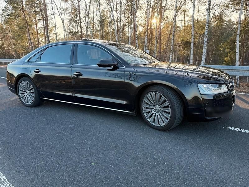 Gebraucht Audi A8L 258 PS (189 kW) 2014 Schwarz Limousine
