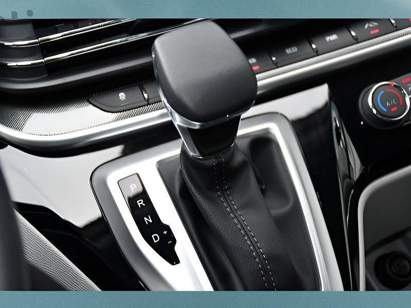 Neu Maxus eDeliver 9 150 kW (204 PS) 2025 Weiß Van