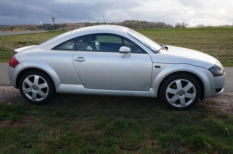 Gebraucht Audi TT Sport 179 PS (131 kW) 1999 Silber Coupé