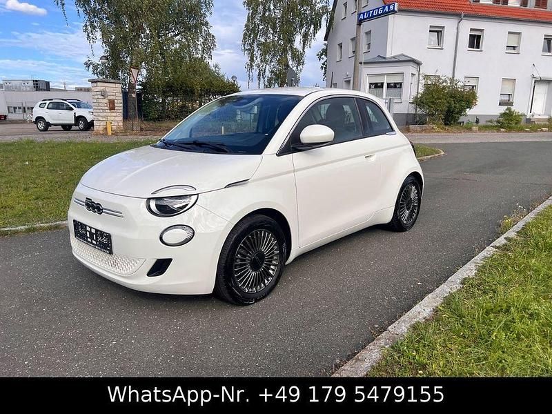 Weiß Gebraucht 2021 Fiat 500e Icon Kleinwagen | 14.490 € (Guter Preis) - Bild 1/4