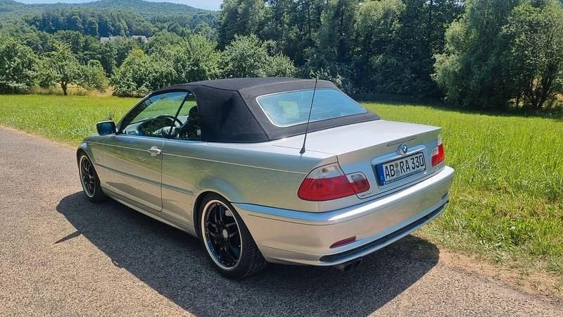 Gebraucht BMW 330 Cabriolet Performance 231 PS (169 kW) 2000 Silber Cabrio