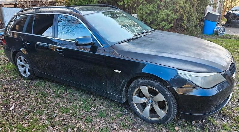 Gebraucht BMW 530 218 PS (160 kW) 2005 Schwarz Kombi