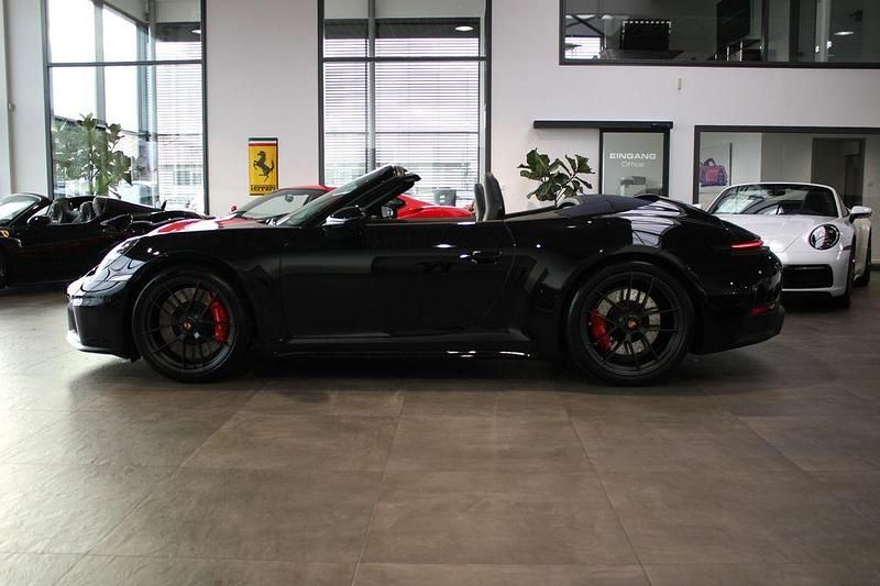 Neu Porsche 911 Carrera GTS Sport 541 PS (397 kW) 2025 Schwarz Cabrio