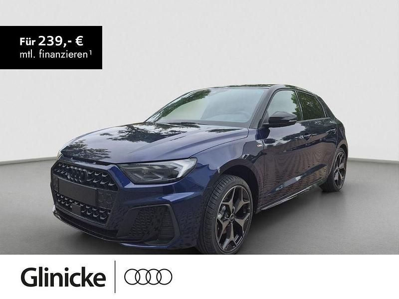 Grau Neu 2025 Audi A1 Sportback S-Line Kleinwagen | 35.440 € (Teuer) - Bild 1/3