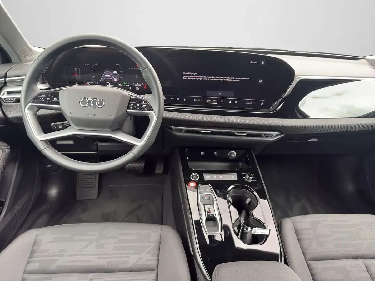 Gebraucht Audi A5 Basis 204 PS (150 kW) 2025 Horizontblau metallic (metallic) Kombi