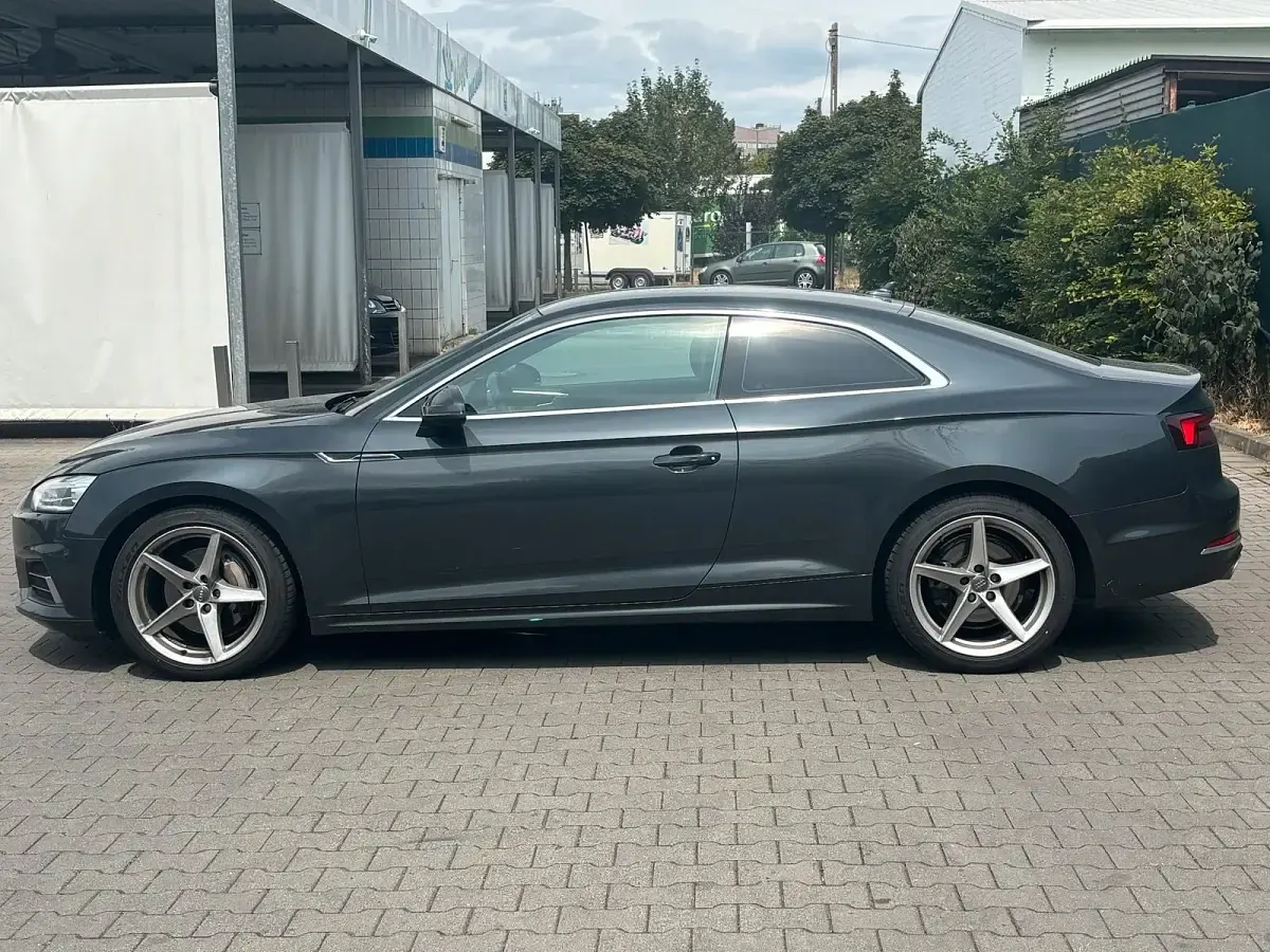 Gebraucht Audi A5 218 PS (160 kW) 2018 Grau Coupé