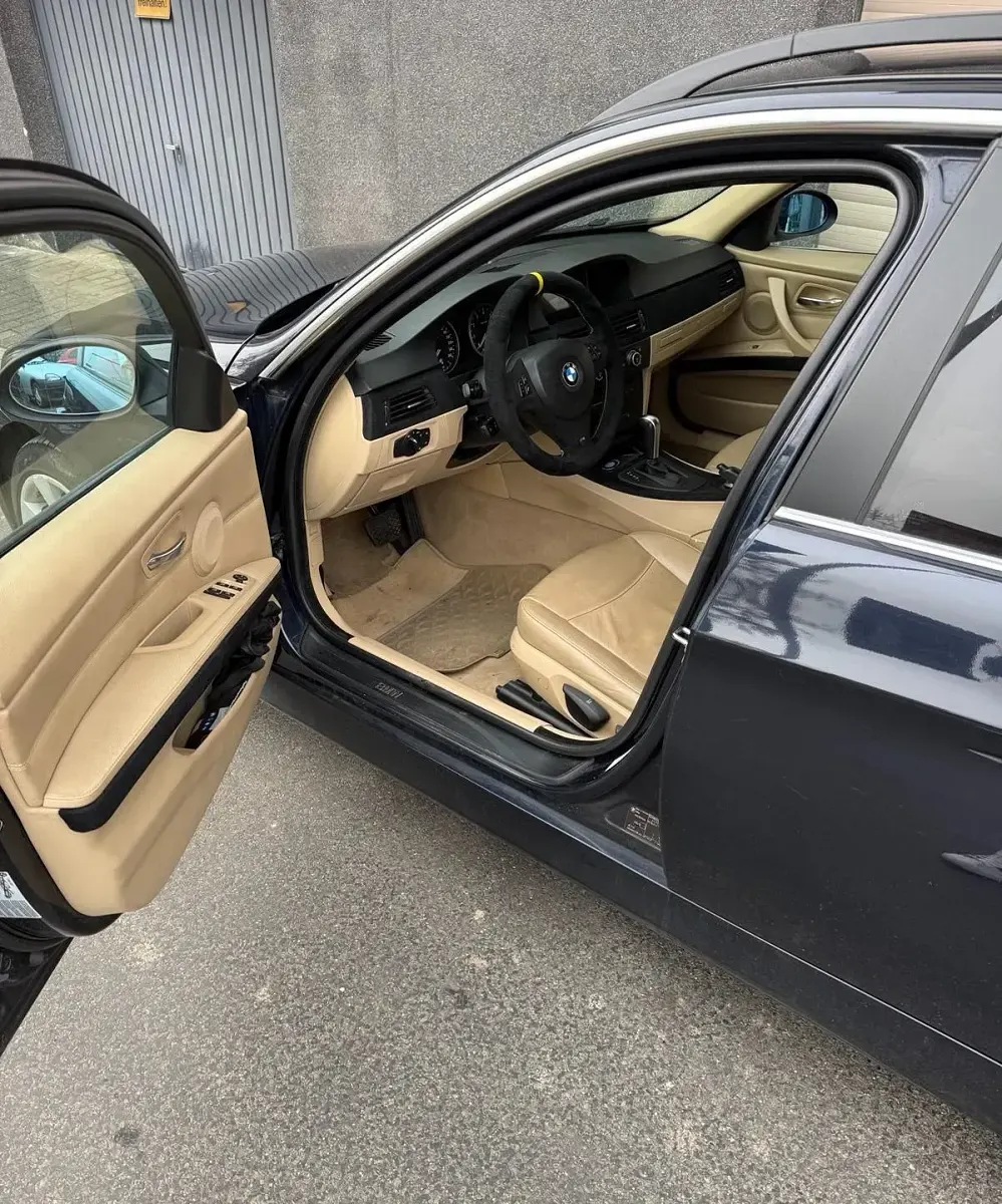 Gebraucht BMW 330 M Performance 260 PS (191 kW) 2006 Blau Kombi