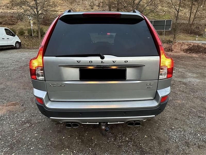 Gebraucht Volvo XC90 R-Design 185 PS (136 kW) 2010 Silber SUV
