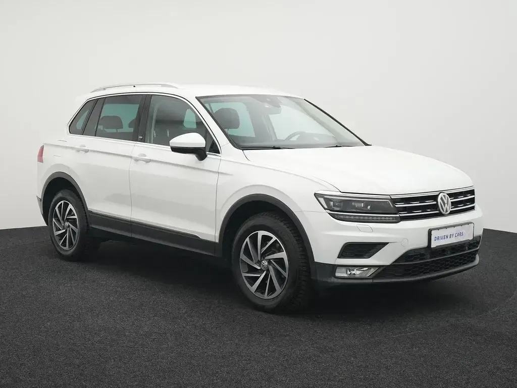 Gebraucht VW Tiguan Sound 150 PS (110 kW) 2017 Pure white SUV