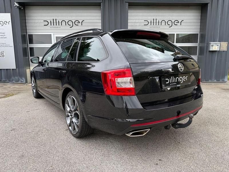 Gebraucht Skoda Octavia RS 220 PS (161 kW) 2015 Black magic Kleinwagen