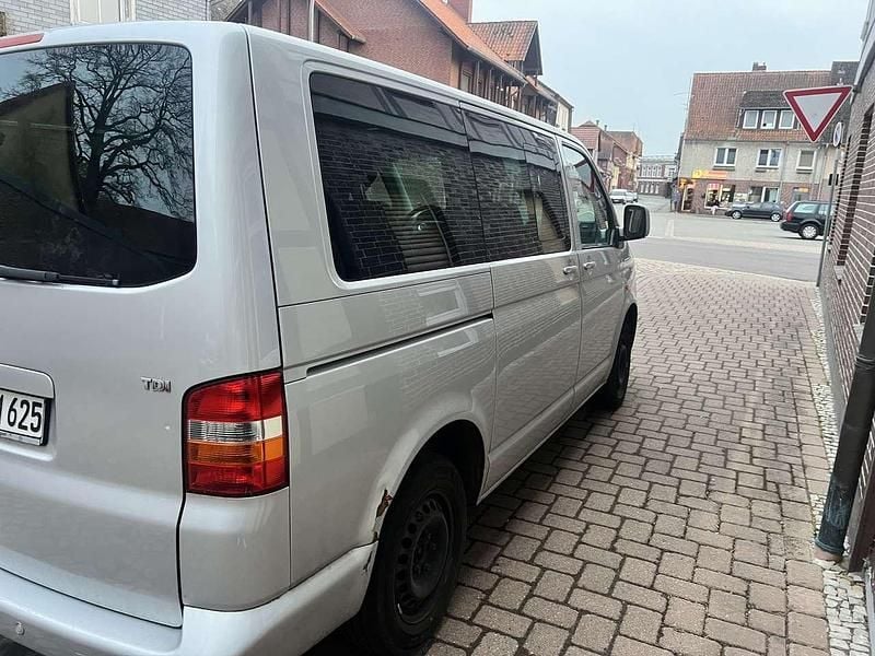 Second-hand VW T5 131 CP (96 kW) 2006 Gri Van