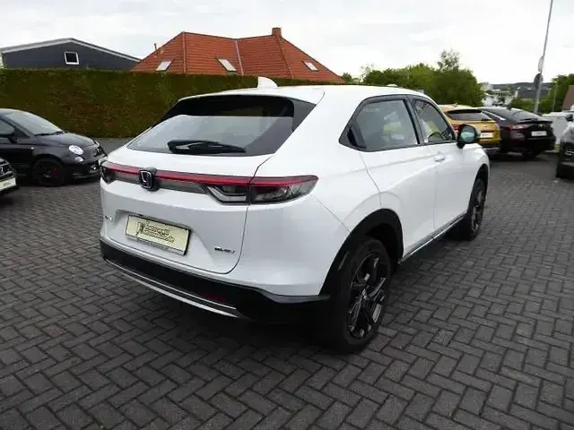 Gebraucht Honda HR-V Advance 131 PS (96 kW) 2022 Platinum white SUV