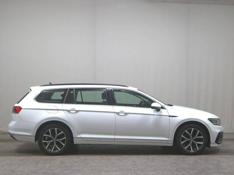Gebraucht VW Passat GTE 218 PS (160 kW) 2021 Weiss Kombi