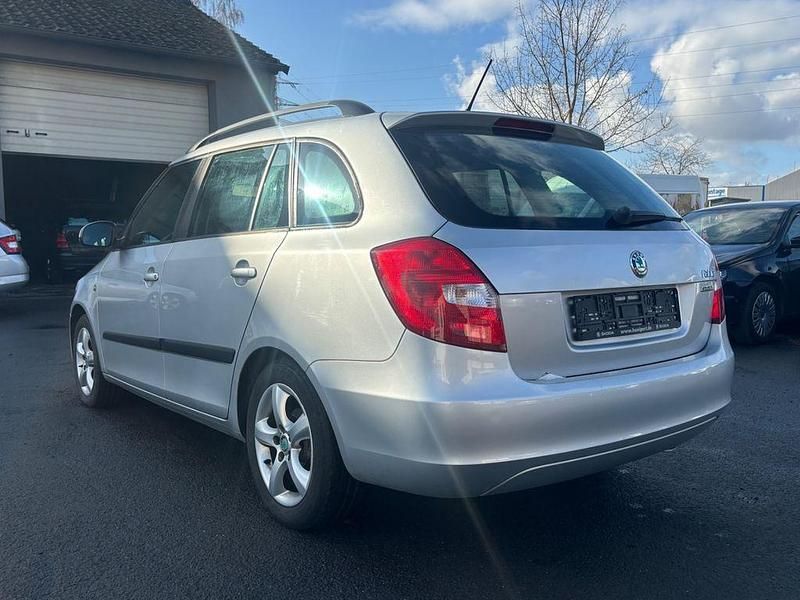 Gebraucht Skoda Fabia GreenLine 75 PS (55 kW) 2013 Silber Kombi