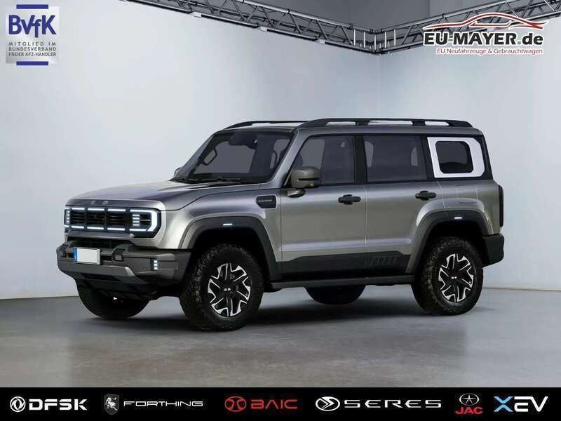 Schwarz metallic Neu 2025 Baic BJ40 SUV | 41.600 € - Bild 1/3