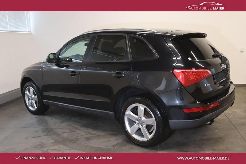 Gebraucht Audi Q5 179 PS (131 kW) 2010 Schwarz SUV
