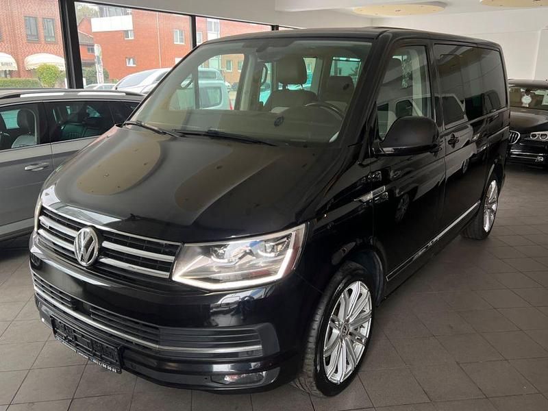 Gebraucht VW Multivan Highline 204 PS (150 kW) 2019 Deep black perleffekt Van