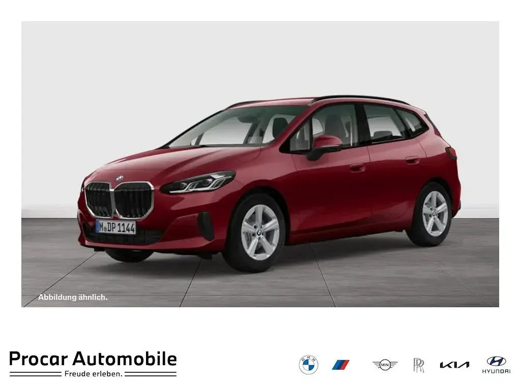 Gebraucht BMW 220 Active Tourer Luxury Line 156 PS (114 kW) 2025 Van / Kleinbus