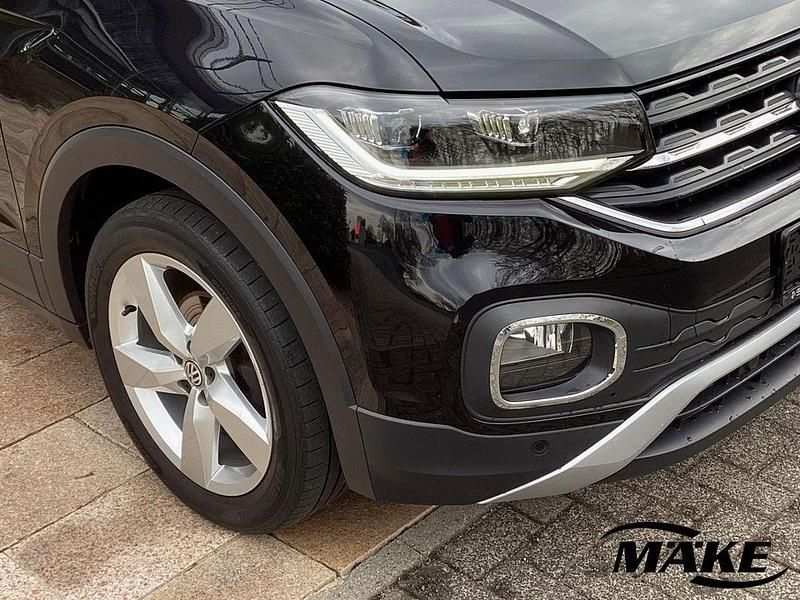 Gebraucht VW T-Cross Style 116 PS (85 kW) 2019 Deep black perleffekt (metallic) SUV