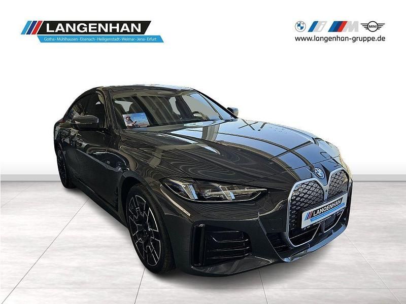 Grau Gebraucht 2025 BMW i4 M Sport Limousine | 58.998 € (Fairer Preis) - Bild 1/4