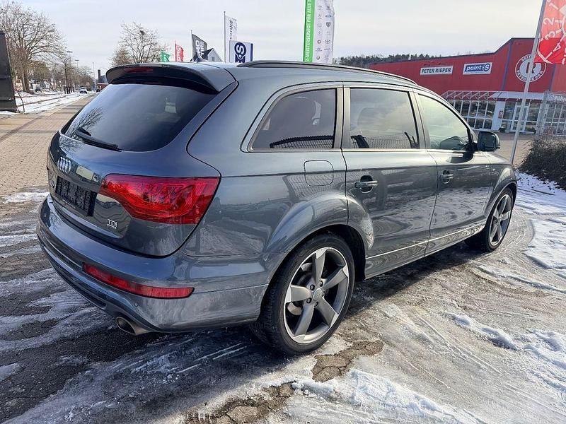 Gebraucht Audi Q7 Sport 245 PS (180 kW) 2014 Grau SUV
