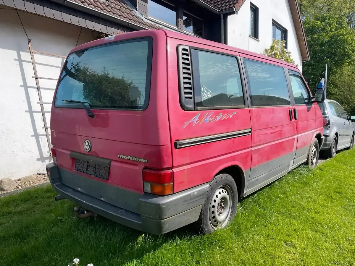 Gebraucht VW T4 78 PS (57 kW) 1995 Rot Van