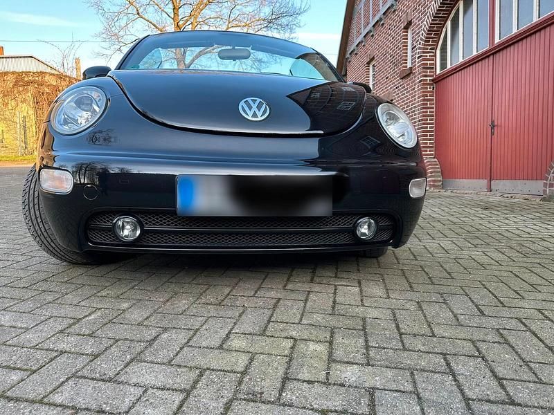 Gebraucht VW New Beetle Highline 116 PS (85 kW) 2005 Schwarz Kleinwagen