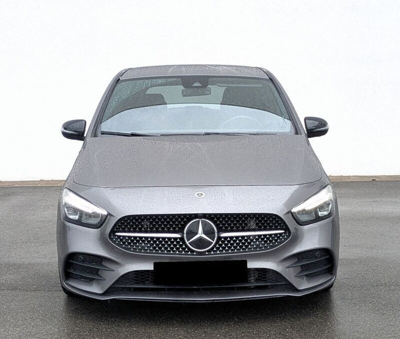 Gebraucht Mercedes B180 AMG 116 PS (85 kW) 2019 Mountaingrau  met. Van / Kleinbus