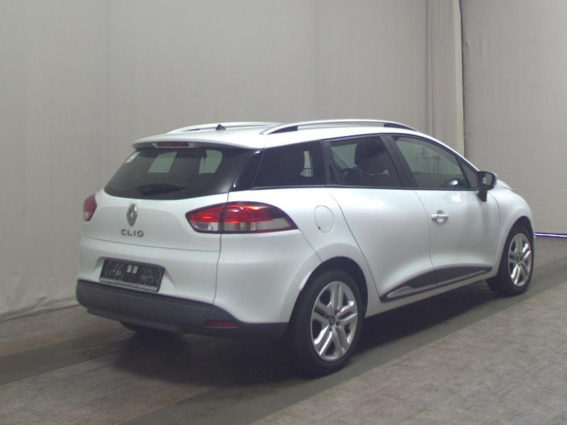 Gebraucht Renault Clio V 90 PS (66 kW) 2020 Weiss Limousine