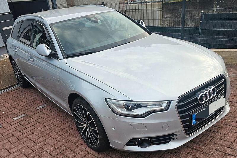 Gebraucht Audi A6 204 PS (150 kW) 2012 Silber Kombi