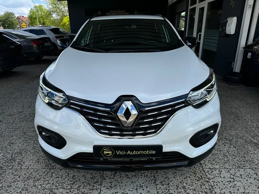 Gebraucht Renault Kadjar Black Edition 158 PS (116 kW) 2021 Weiß SUV