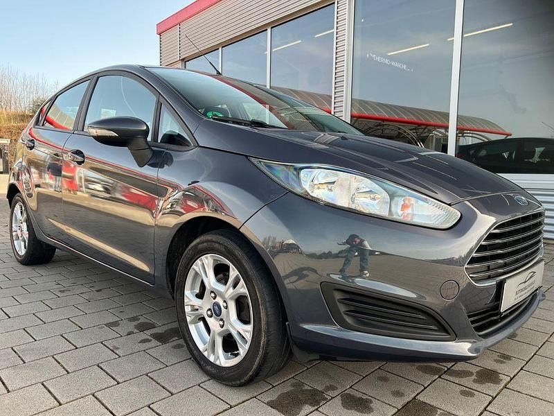 Gebraucht Ford Fiesta SYNC Edition 95 PS (69 kW) 2013 Grau Kleinwagen