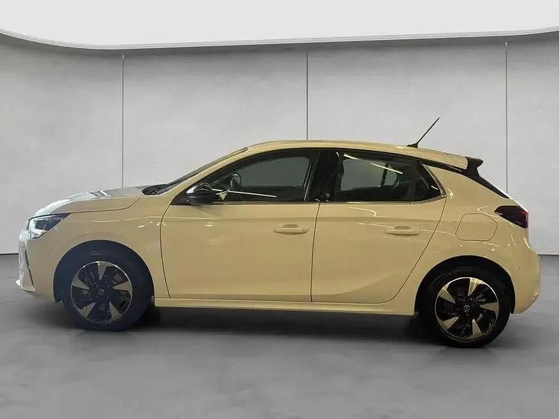 Używany Opel Corsa-e Elegance 100 kW (136 KM) 2023 Biały Hatchback