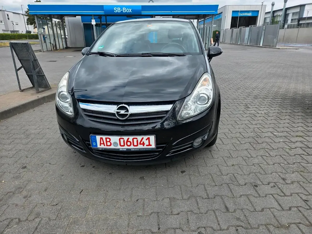 Gebraucht Opel Corsa 80 PS (58 kW) 2009 Schwarz Kleinwagen