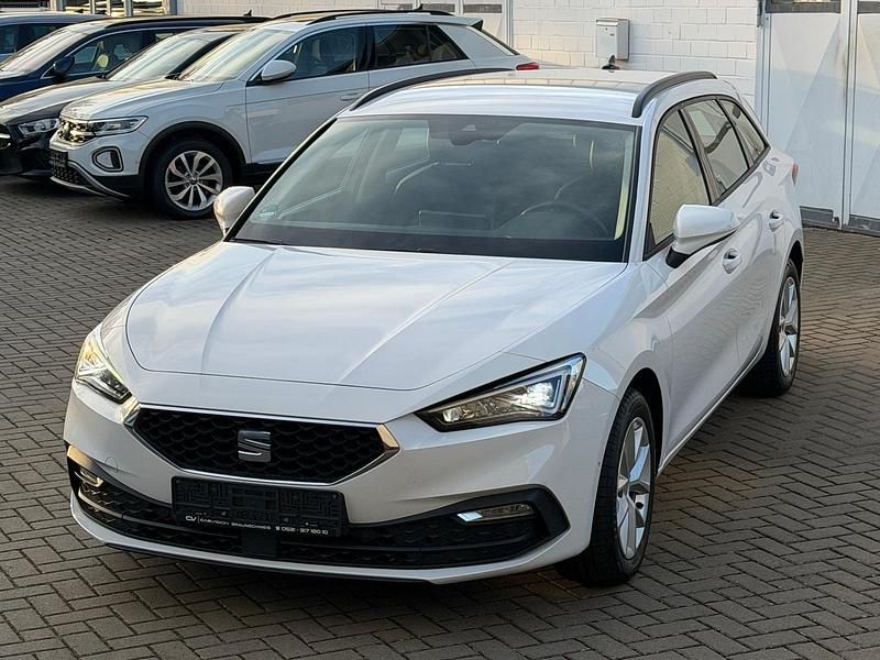 Gebraucht Seat Leon Style 150 PS (110 kW) 2022 Weiß Kombi