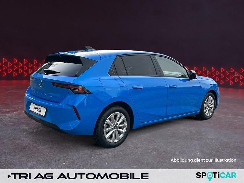 Gebraucht Opel Astra Edition 131 PS (96 kW) 2025 Athletik blau (metallic) Limousine