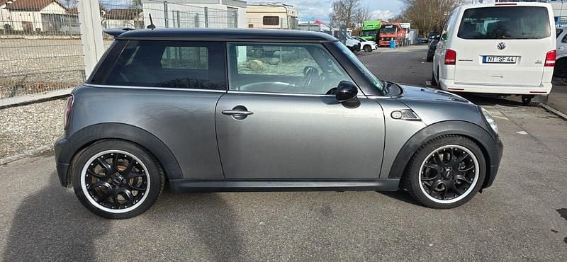 Käytetty Mini Cooper S Coupé 174 HP (127 kW) 2009 Hopea Coupe - kaksiovinen