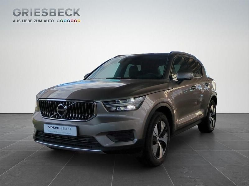 Pebble grey / metallic Gebraucht 2021 Volvo XC40 Inscription SUV | 32.220 € (Fairer Preis) - Bild 1/3