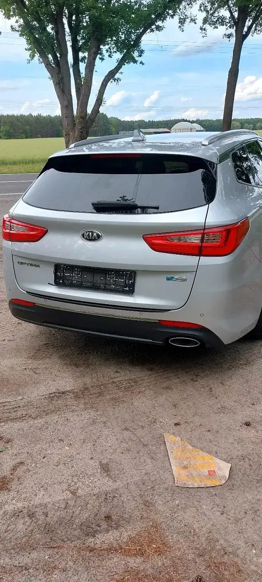 Gebraucht Kia Optima 141 PS (103 kW) 2017 Silber Kombi