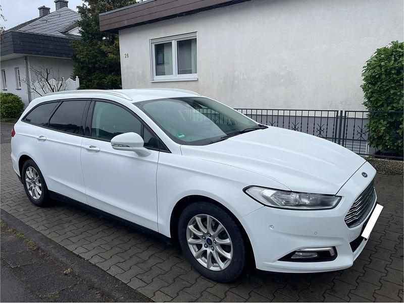 Gebraucht Ford Mondeo 150 PS (110 kW) 2016 Weiß Kombi
